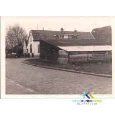 Lobith Nieuwstad schuren van timmerman Jan Hesseling 10-08-1973